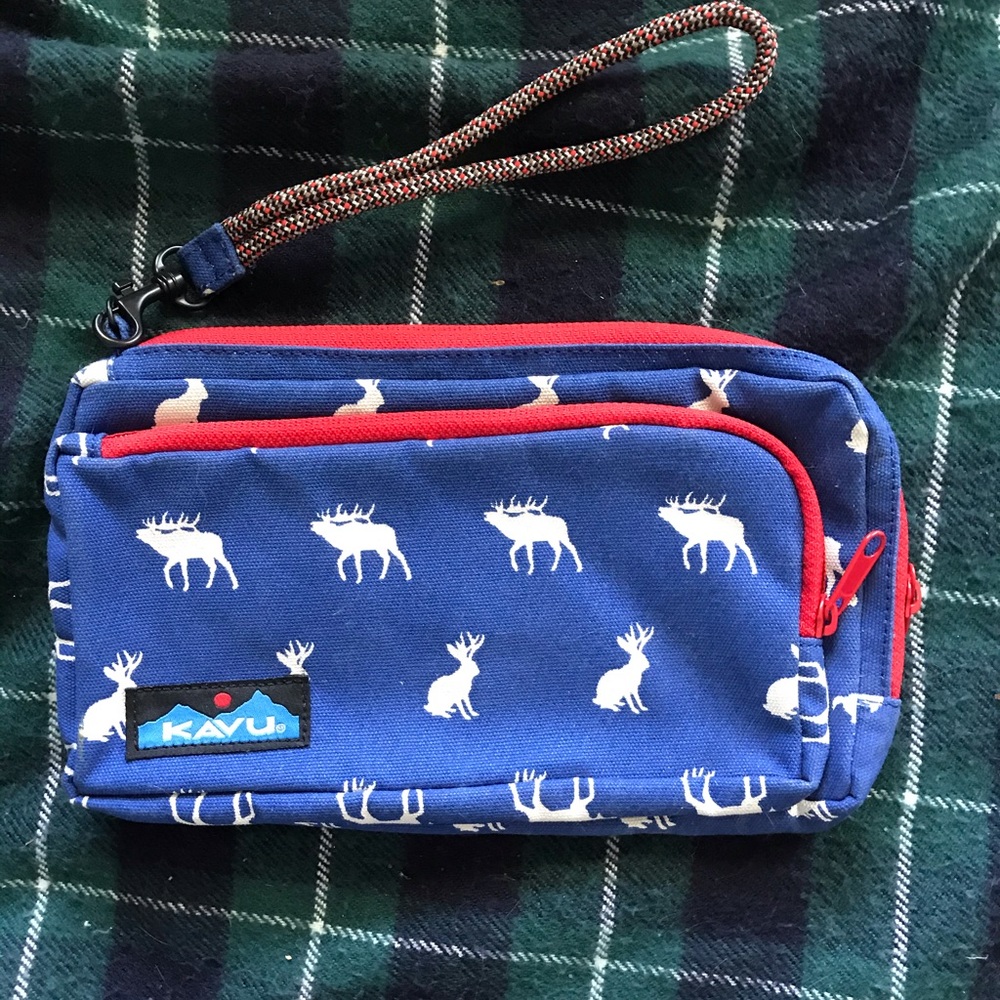 Kavu clutch wristlet